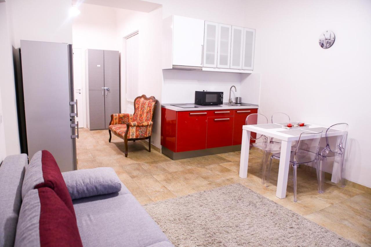 Stefania Apartment Centre Prague Luaran gambar